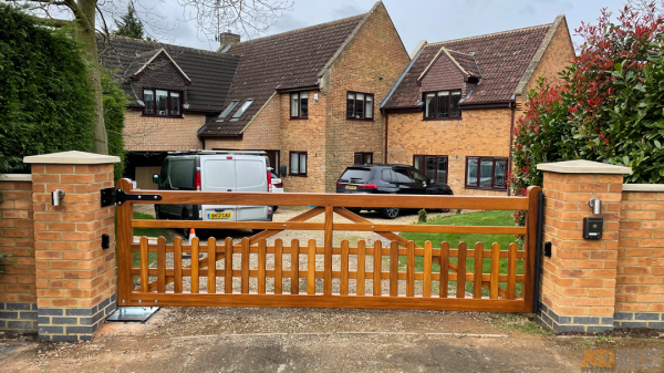 Timber electric gate